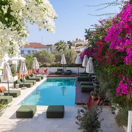 Отель Yayaki Spetses Экстерьер фото